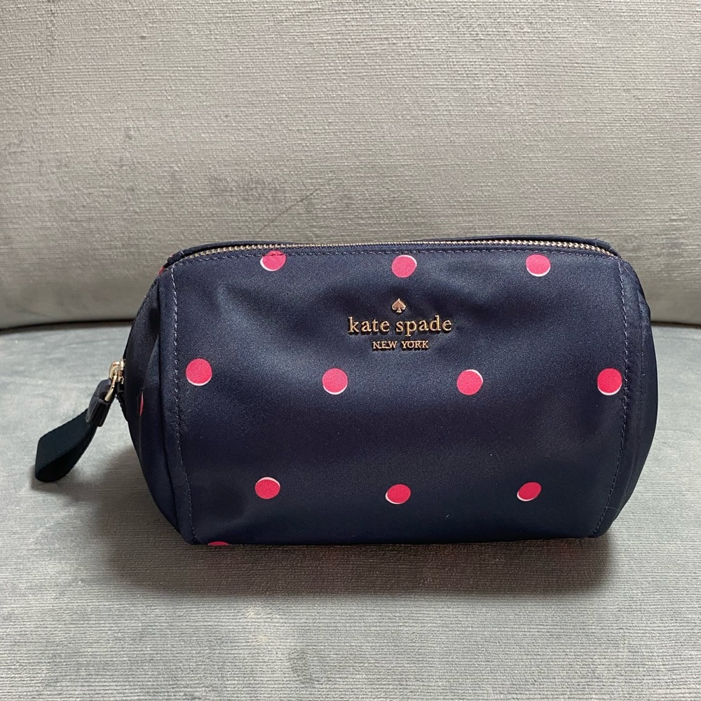 Kate Spade Navy and Pink Polka Dot Cosmetic Bag NWOT 7x5.5x4.5”